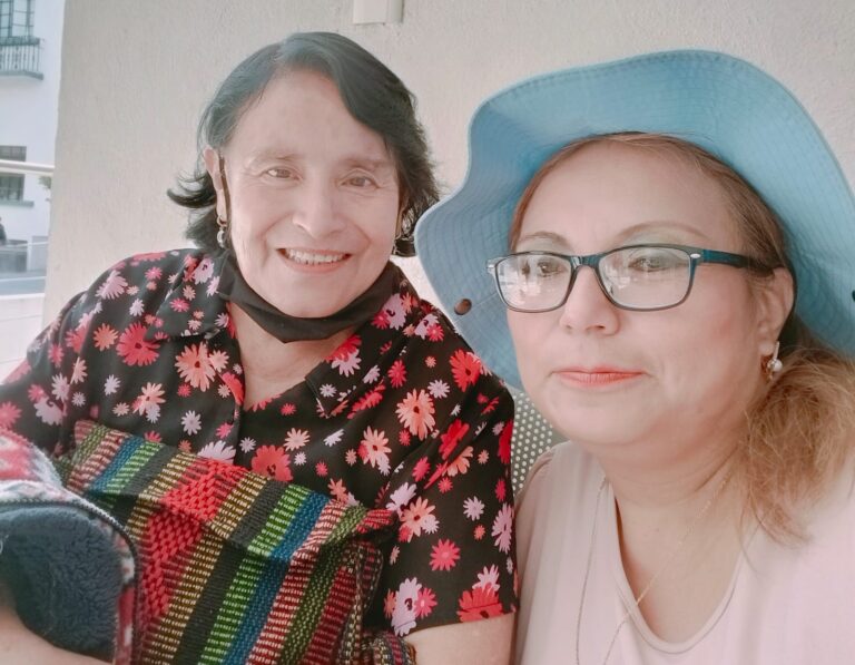 CEF02569-3F3C-4A63-BCB4-F3BBD9413D1B